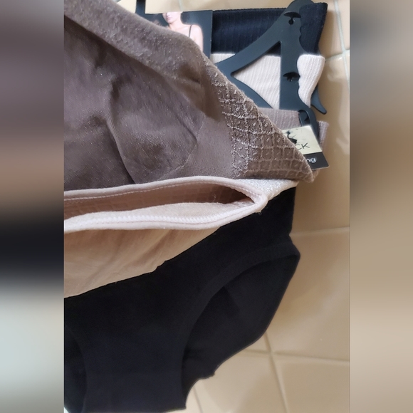 NWT Marylyn Monroe 3Pk Seamless Shaping Briefs; S, M, L, XL.  Br/Tan/Bl $35Each. - Picture 12 of 17